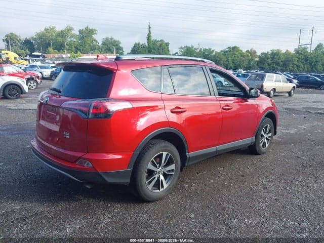 2017 TOYOTA RAV4 XLE 4