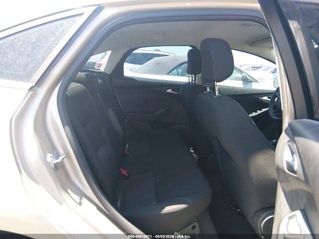2018 FORD FOCUS SE 8