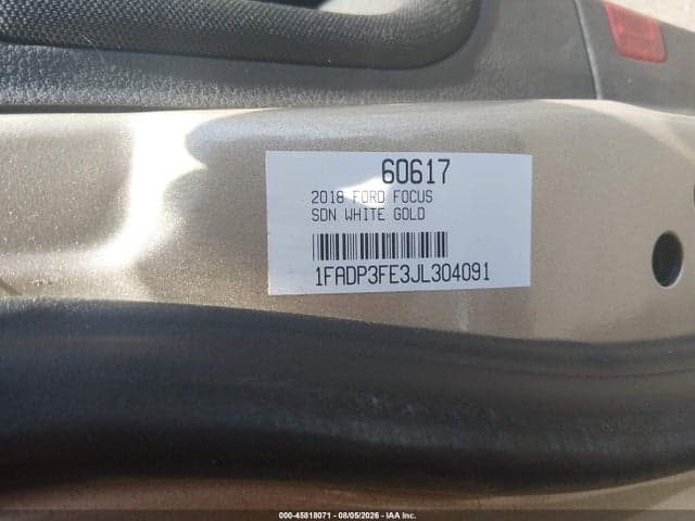 2018 FORD FOCUS SE 9