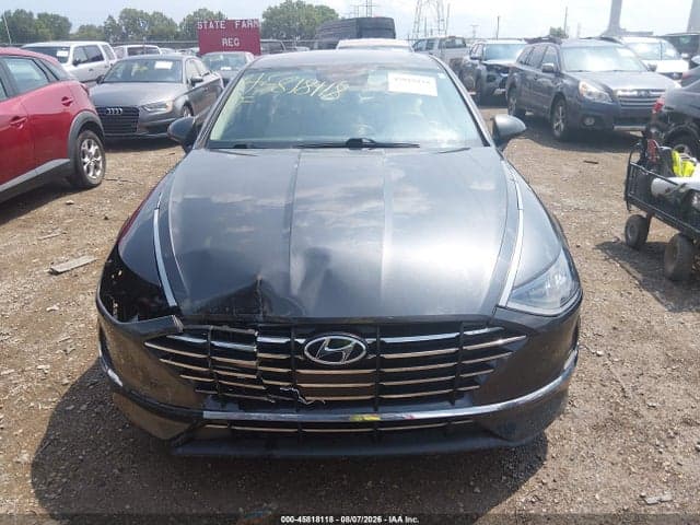 2020 HYUNDAI SONATA SE 13