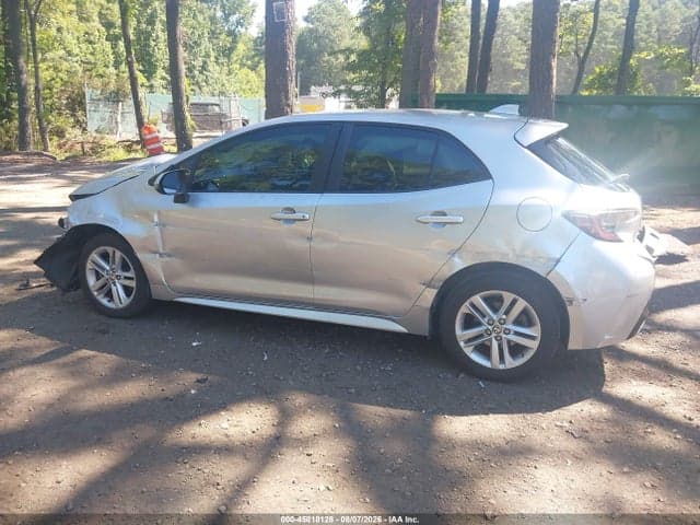 2019 TOYOTA COROLLA SE 3