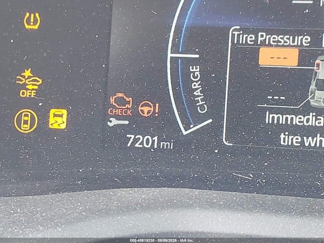 2025 TOYOTA CAMRY LE 15