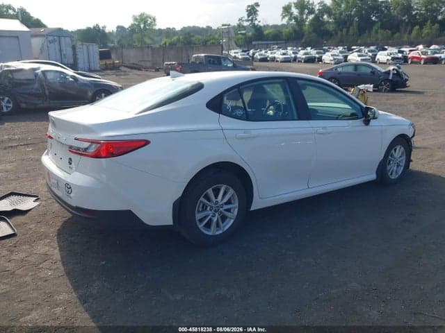 2025 TOYOTA CAMRY LE 4