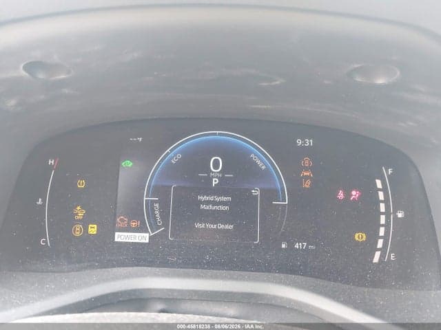 2025 TOYOTA CAMRY LE 7
