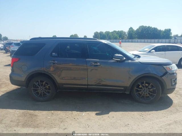 2017 FORD EXPLORER XLT 13