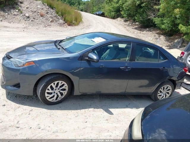 2019 TOYOTA COROLLA LE 15