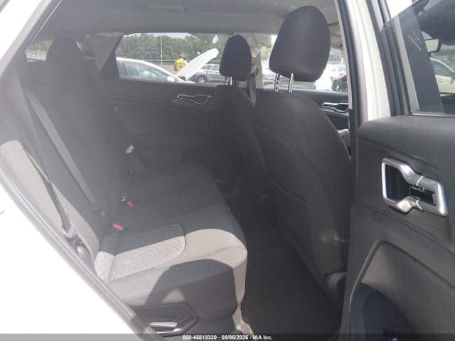 2025 KIA SPORTAGE HYBRID LX 8