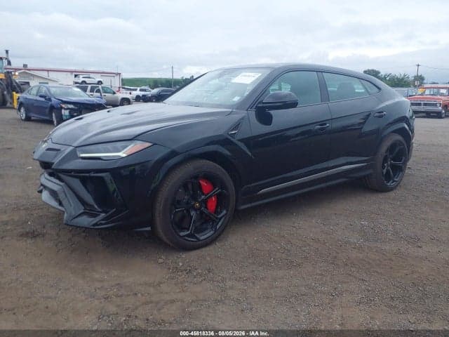 2020 LAMBORGHINI URUS 2