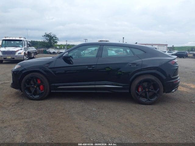 2020 LAMBORGHINI URUS 14