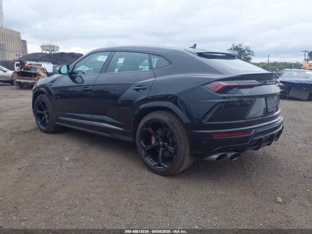 2020 LAMBORGHINI URUS 3