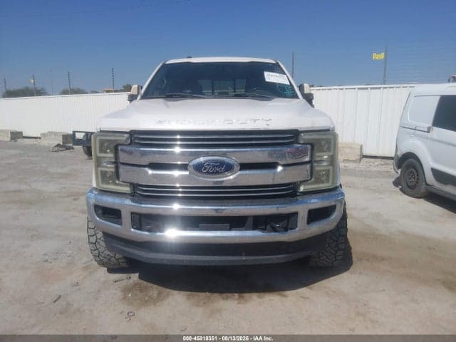 2017 FORD F-250 LARIAT 11