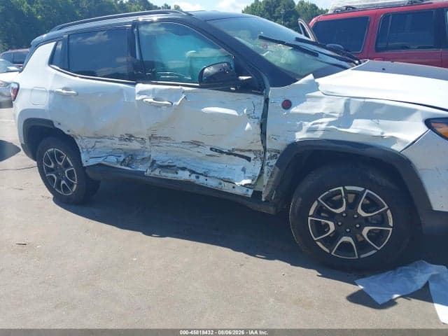 2024 JEEP COMPASS TRAILHAWK 4X4 6