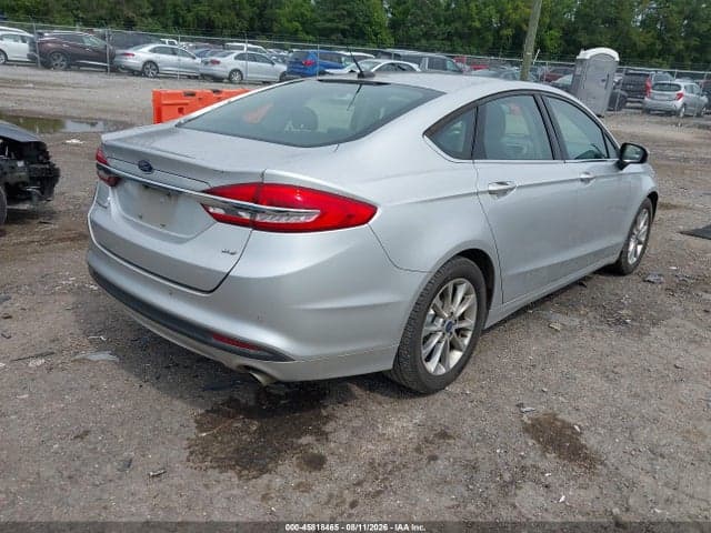 2017 FORD FUSION SE 4
