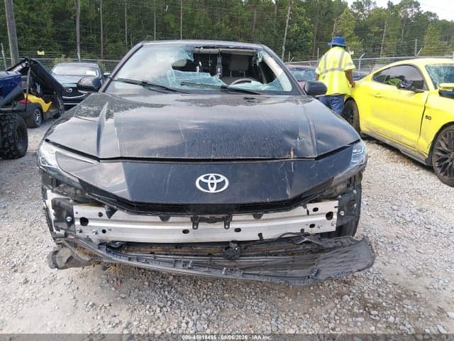 2025 TOYOTA CAMRY XLE 12