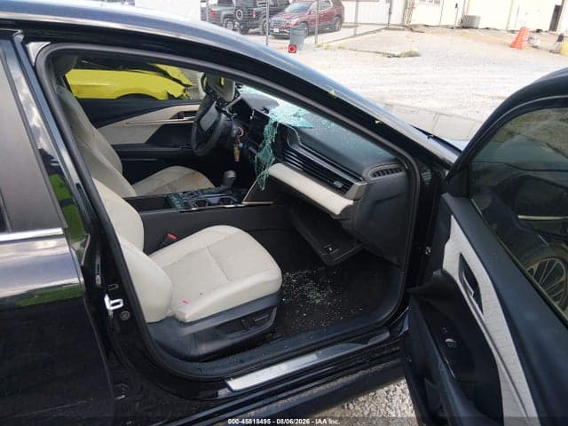 2025 TOYOTA CAMRY XLE 5