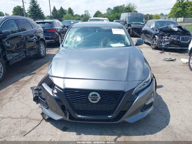 2020 NISSAN ALTIMA SR FWD 12