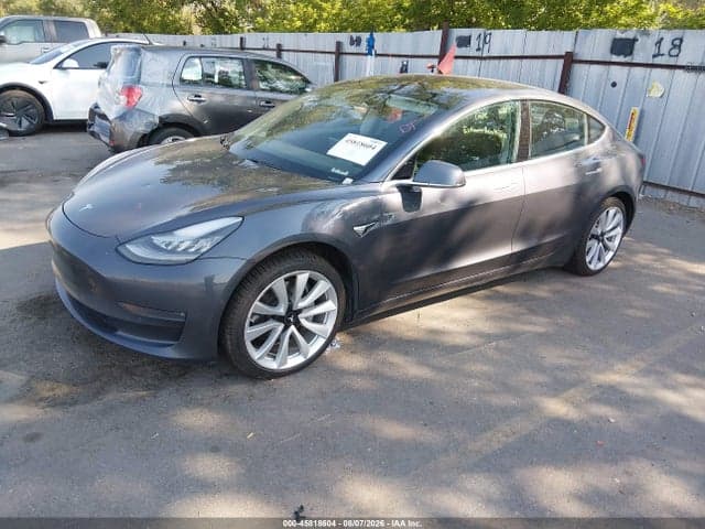 2018 TESLA MODEL 3 LONG RANGE/PERFORMANCE 2
