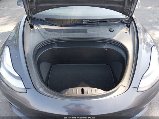 2018 TESLA MODEL 3 LONG RANGE/PERFORMANCE 10