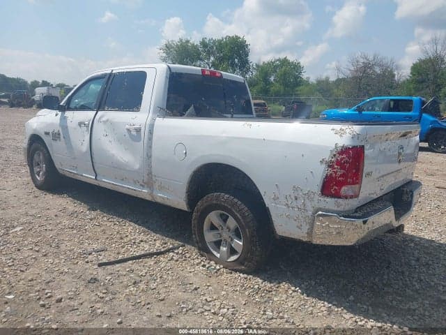 2019 RAM 1500 CLASSIC SLT 3