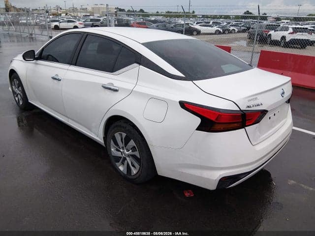 2021 NISSAN ALTIMA S FWD 3