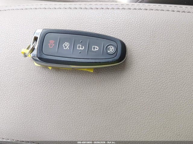 2019 FORD ESCAPE SE 11
