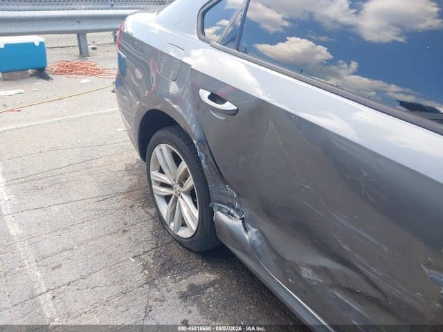 2019 VOLKSWAGEN PASSAT 2.0T WOLFSBURG EDITION 18