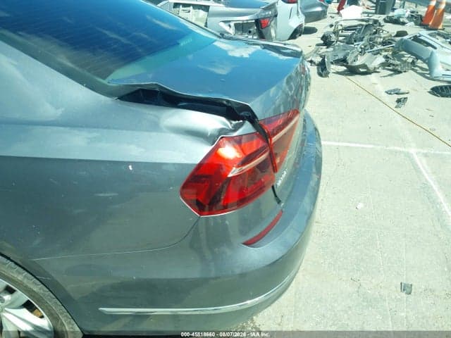 2019 VOLKSWAGEN PASSAT 2.0T WOLFSBURG EDITION 19