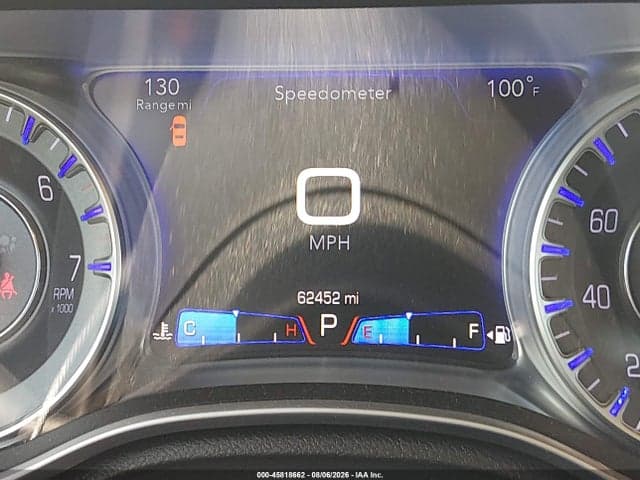 2017 CHRYSLER 300C 16