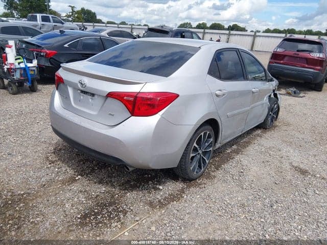 2018 TOYOTA COROLLA SE 4