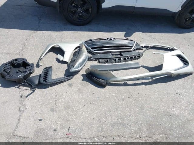 2018 HYUNDAI ELANTRA SE 11