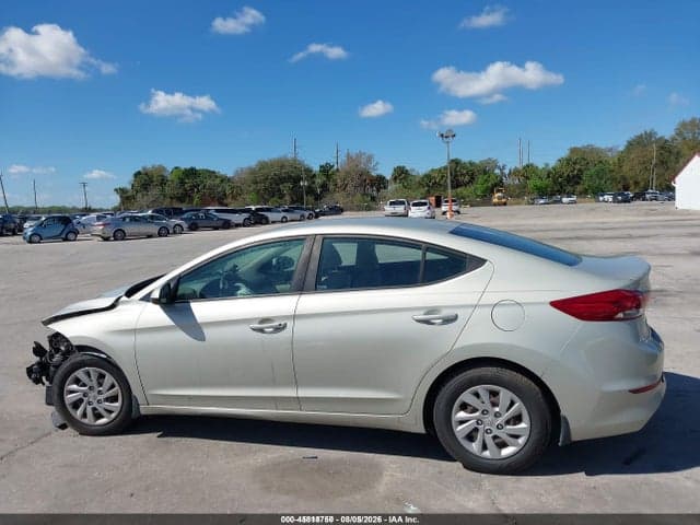 2018 HYUNDAI ELANTRA SE 14
