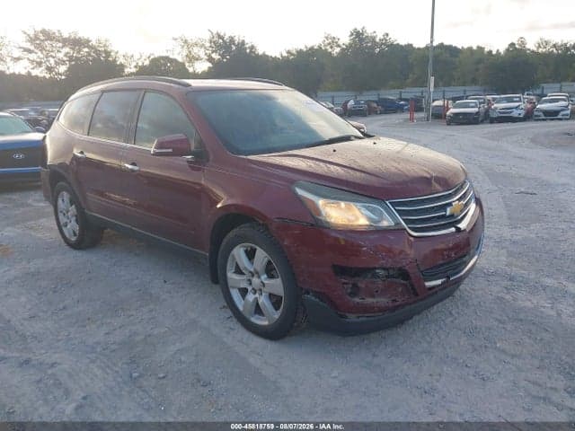 2017 CHEVROLET TRAVERSE LT 1