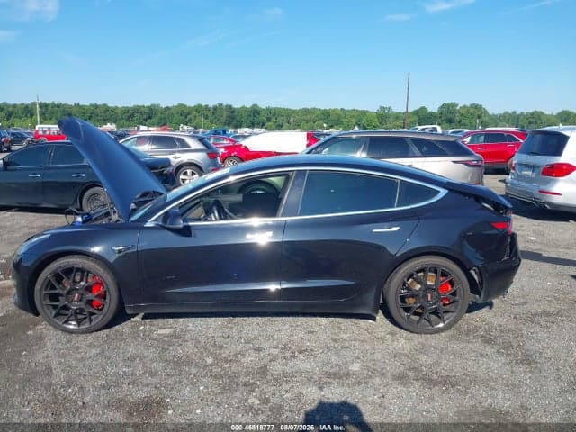 2018 TESLA MODEL 3 LONG RANGE/PERFORMANCE 13