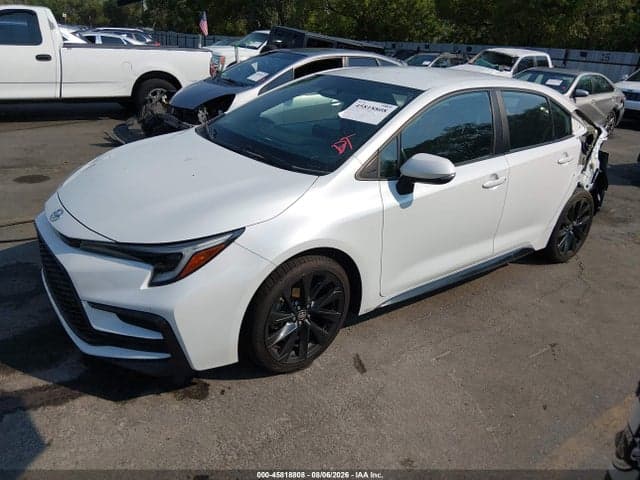 2024 TOYOTA COROLLA SE 2