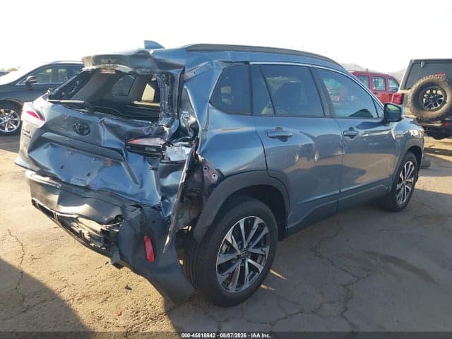 2022 TOYOTA COROLLA CROSS XLE 6