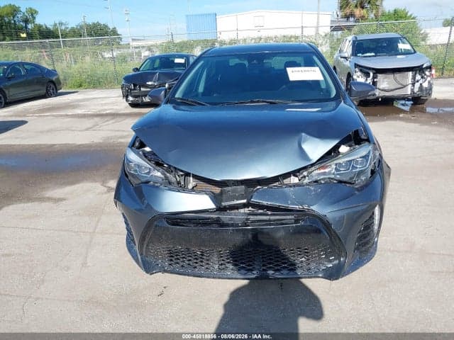 2018 TOYOTA COROLLA SE 12
