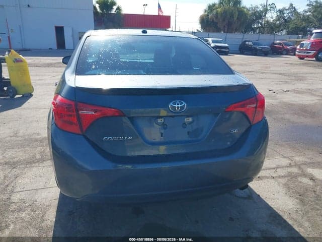 2018 TOYOTA COROLLA SE 16