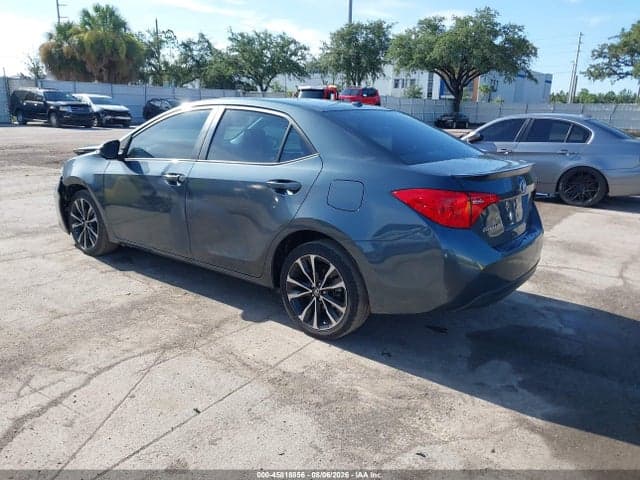 2018 TOYOTA COROLLA SE 3