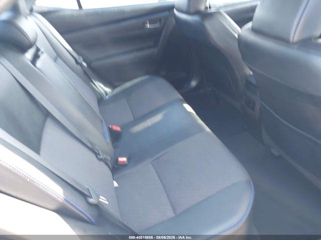 2018 TOYOTA COROLLA SE 8