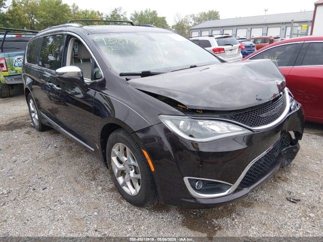 2017 CHRYSLER PACIFICA LIMITED - 1