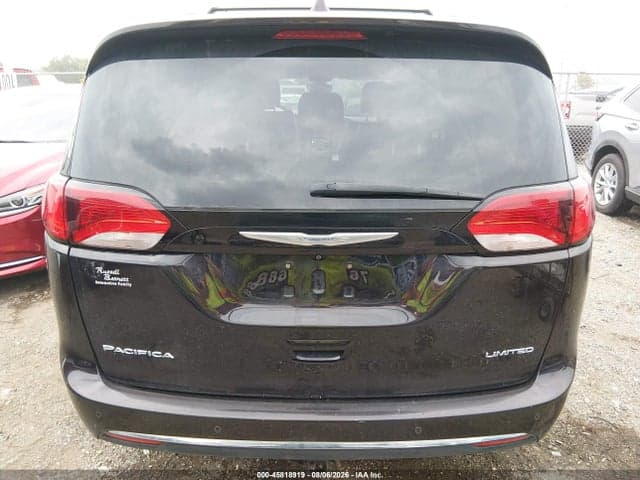2017 CHRYSLER PACIFICA LIMITED 15