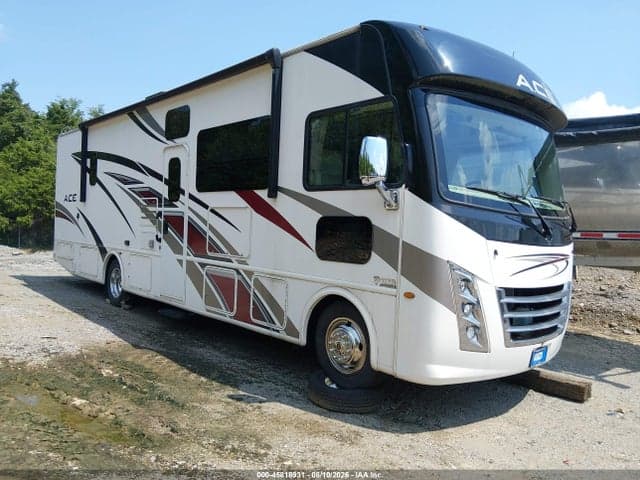 2019 FORD F53 1