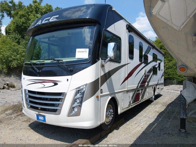 2019 FORD F53 2