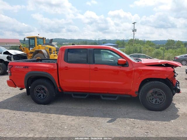 2025 NISSAN FRONTIER PRO-4X 4X4 14