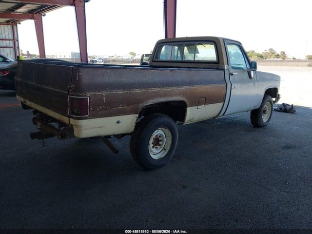 1981 CHEVROLET K20 4