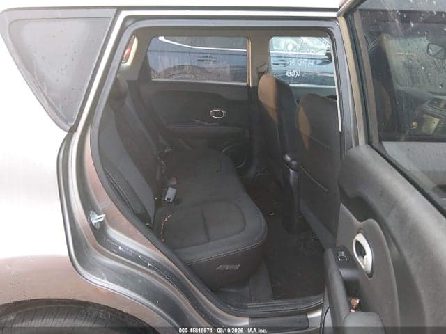 2018 KIA SOUL + 8