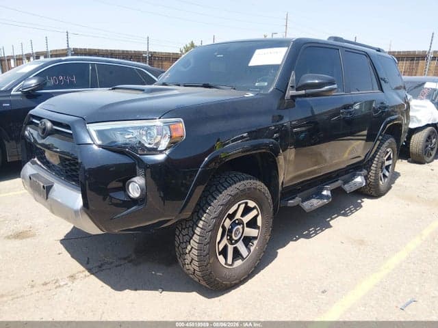 2020 TOYOTA 4RUNNER TRD OFF ROAD PREMIUM 2