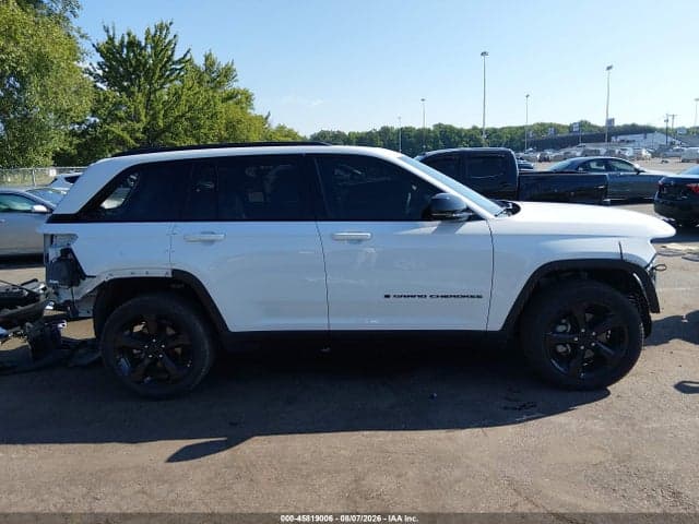 2025 JEEP GRAND CHEROKEE LIMITED 4X4 13