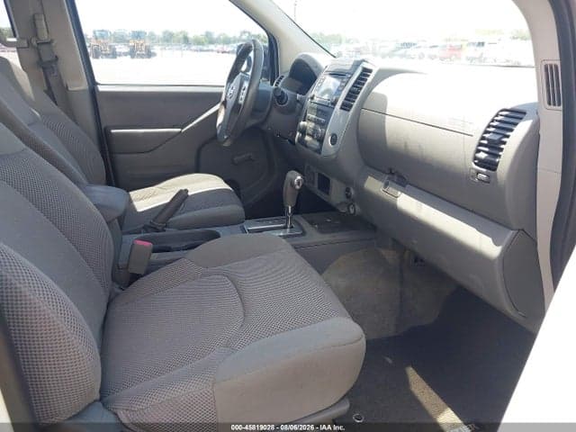 2017 NISSAN FRONTIER S 5