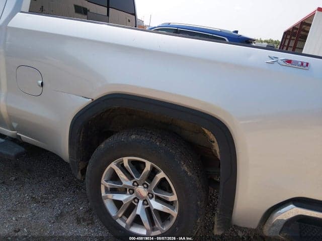 2019 GMC SIERRA 1500 SLT 17